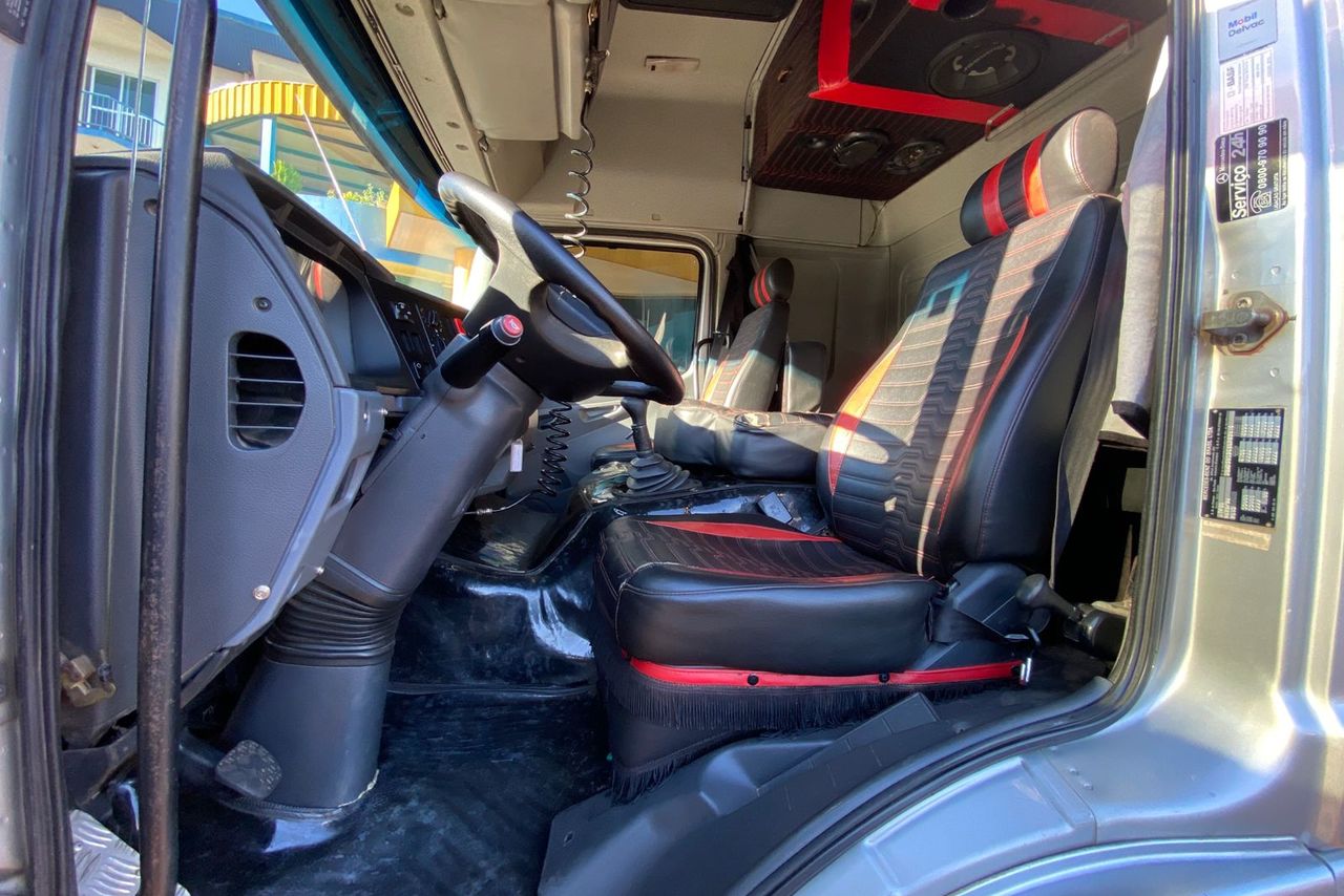 Mercedes Benz Atego 2425 - 10/11 13