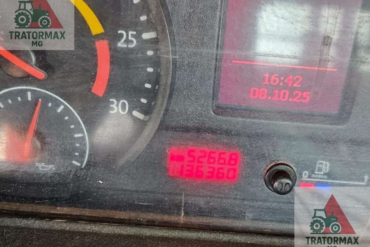 Volkswagen 31-330 E Constellation 6x4 - 13/13 3