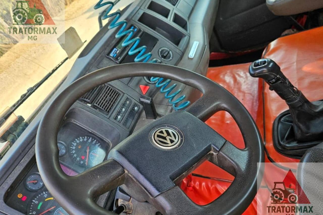 Volkswagen 31-330 E Constellation 6x4 - 13/13 4