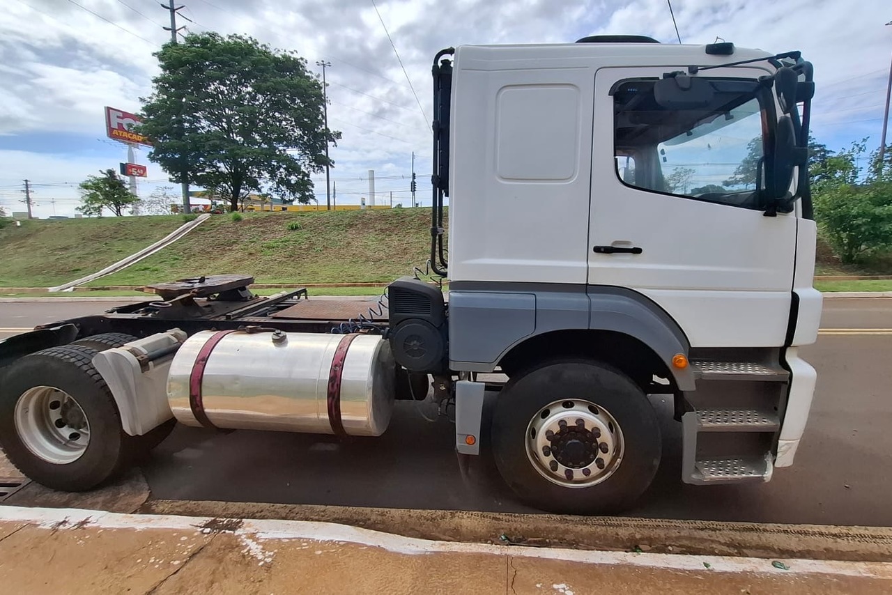 Mercedes Benz Axor 1933 - 05/05 3