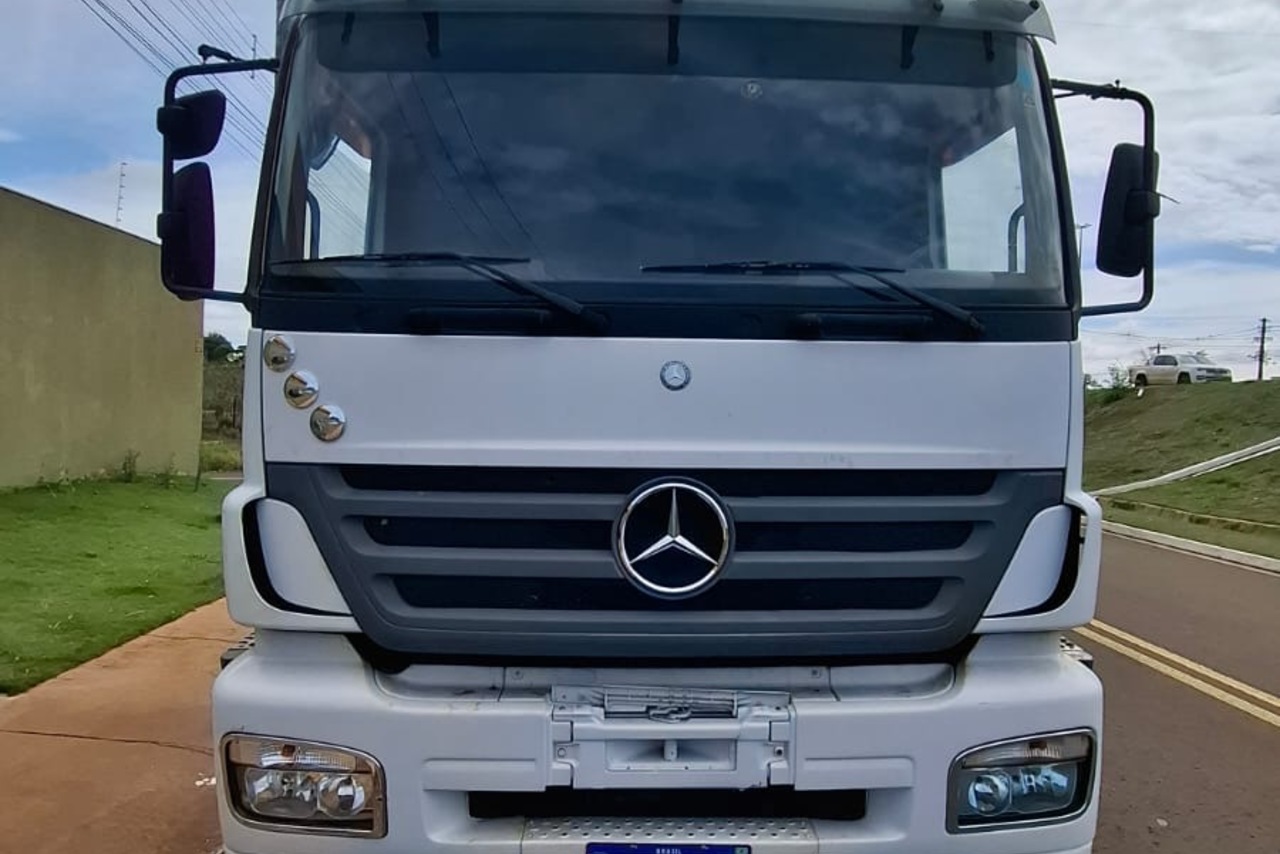 Mercedes Benz Axor 1933 - 05/05 7