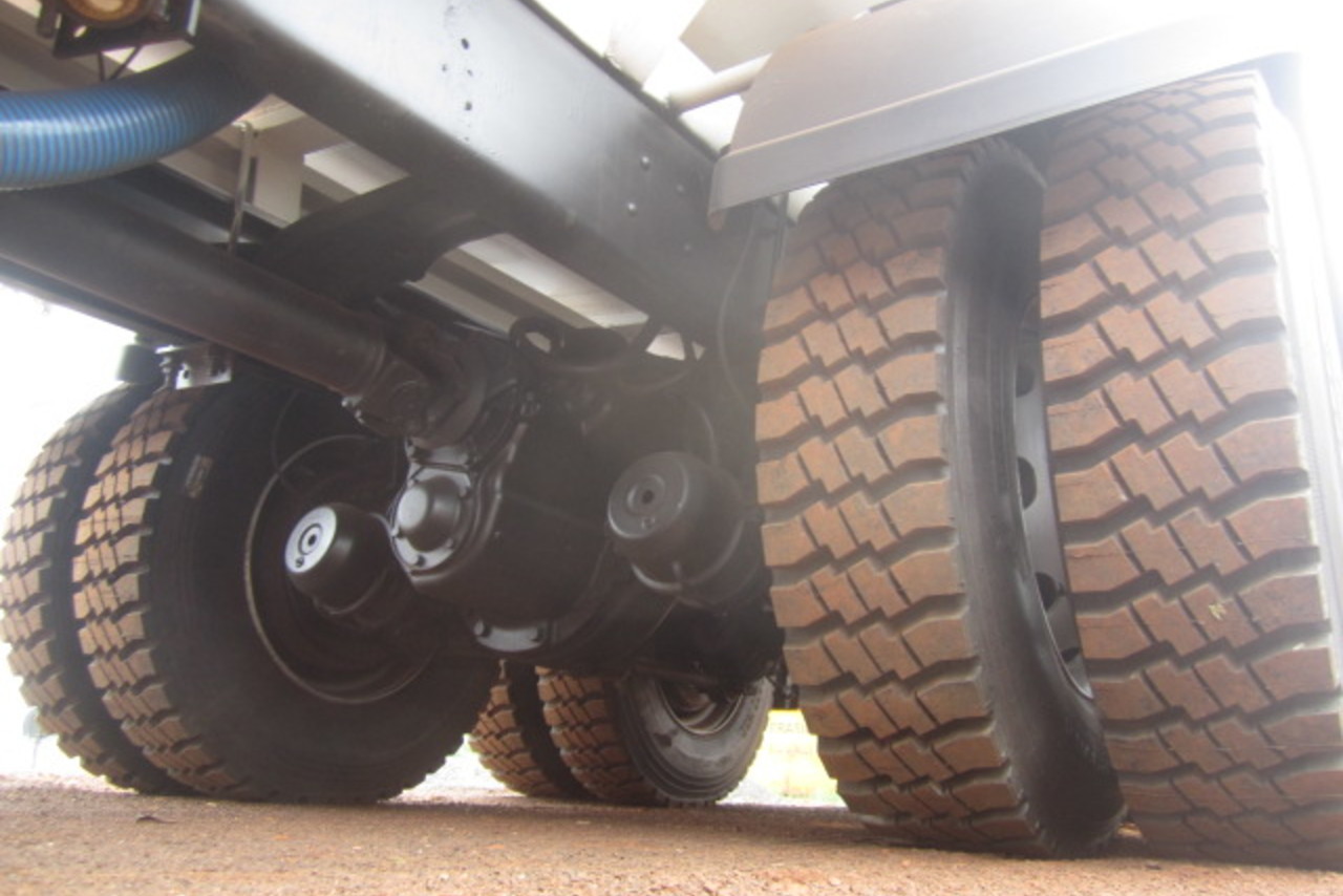 Volkswagen 26-260 - 07/08 5