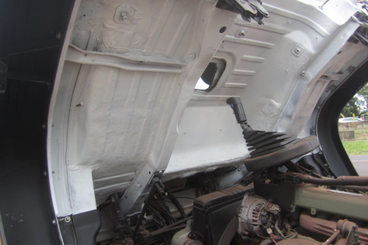 Volkswagen 26-260 - 07/08 13
