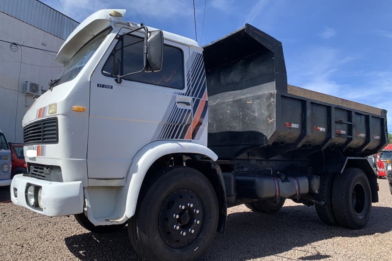 Volkswagen 11-130 - 85/86 3