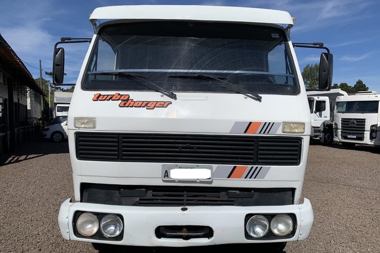 Volkswagen 11-130 - 85/86 5