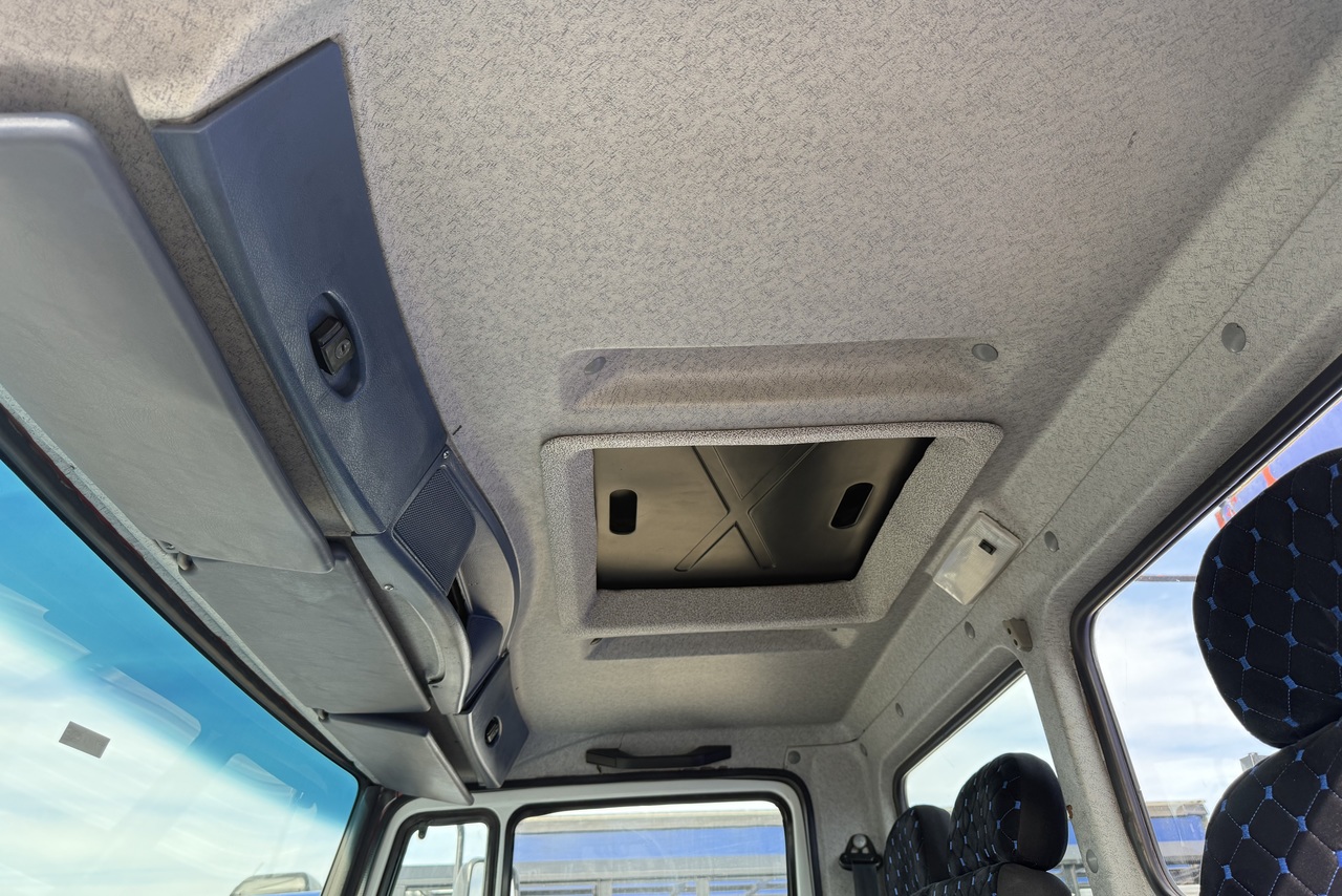 Mercedes Benz MB 1718 - 09/09 14