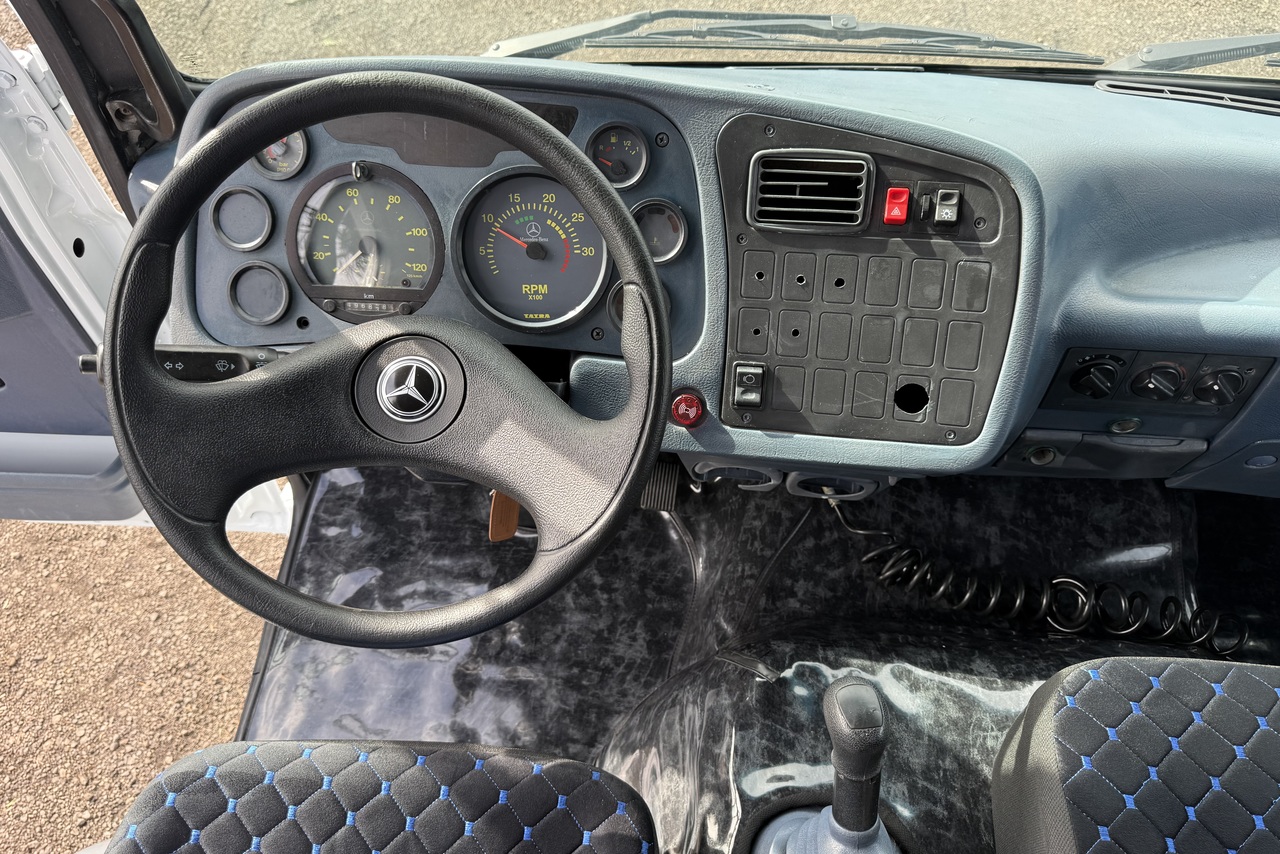 Mercedes Benz MB 1718 - 09/09 15