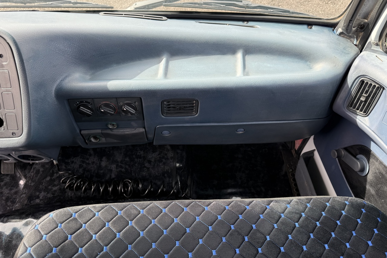 Mercedes Benz MB 1718 - 09/09 17