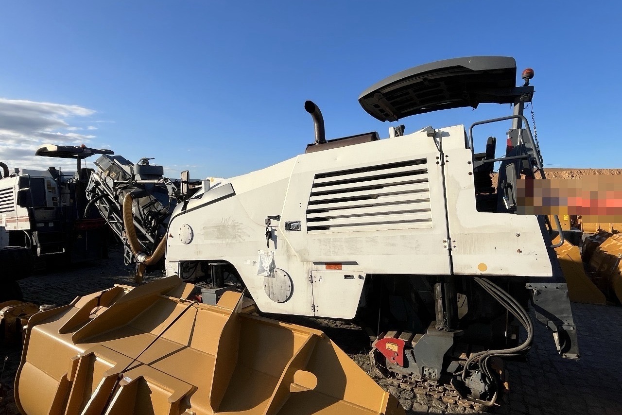 Wirtgen W100F - 08/08 3
