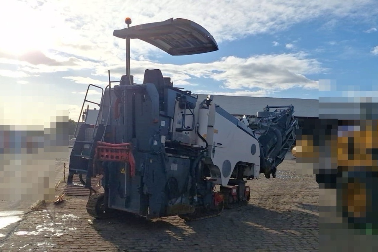 Wirtgen W100F - 08/08 5