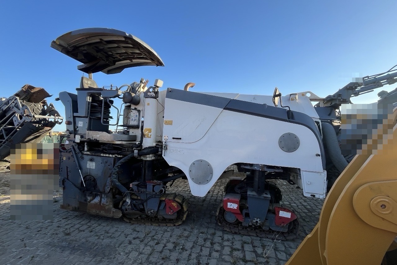 Wirtgen W100F - 11/11 2