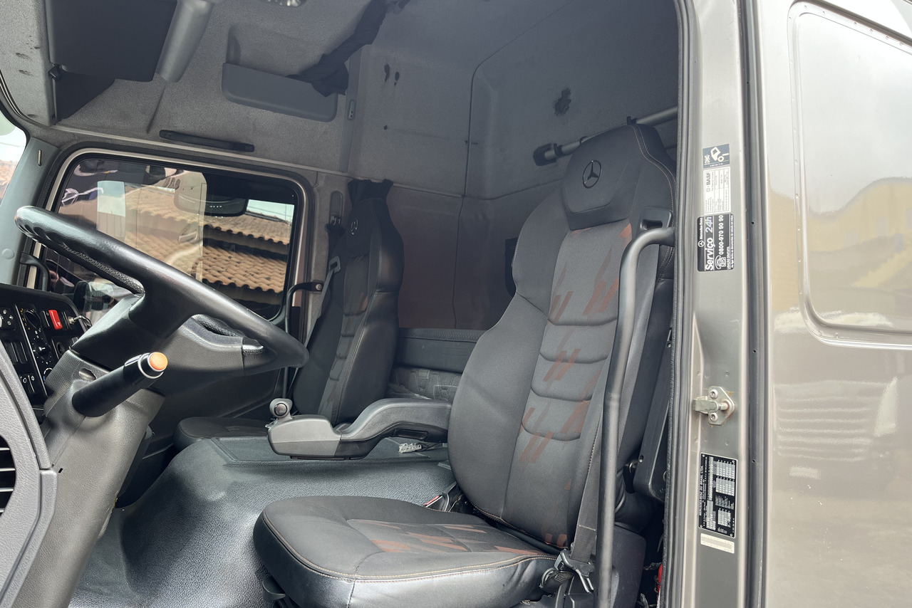 Mercedes Benz Atego 2430 - 15/16 5