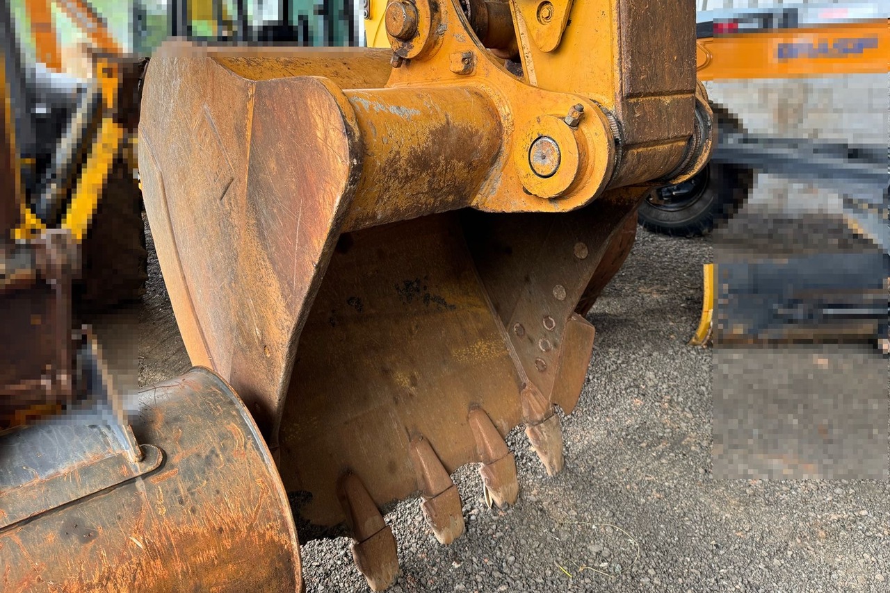 Caterpillar  320 - 22/22 4