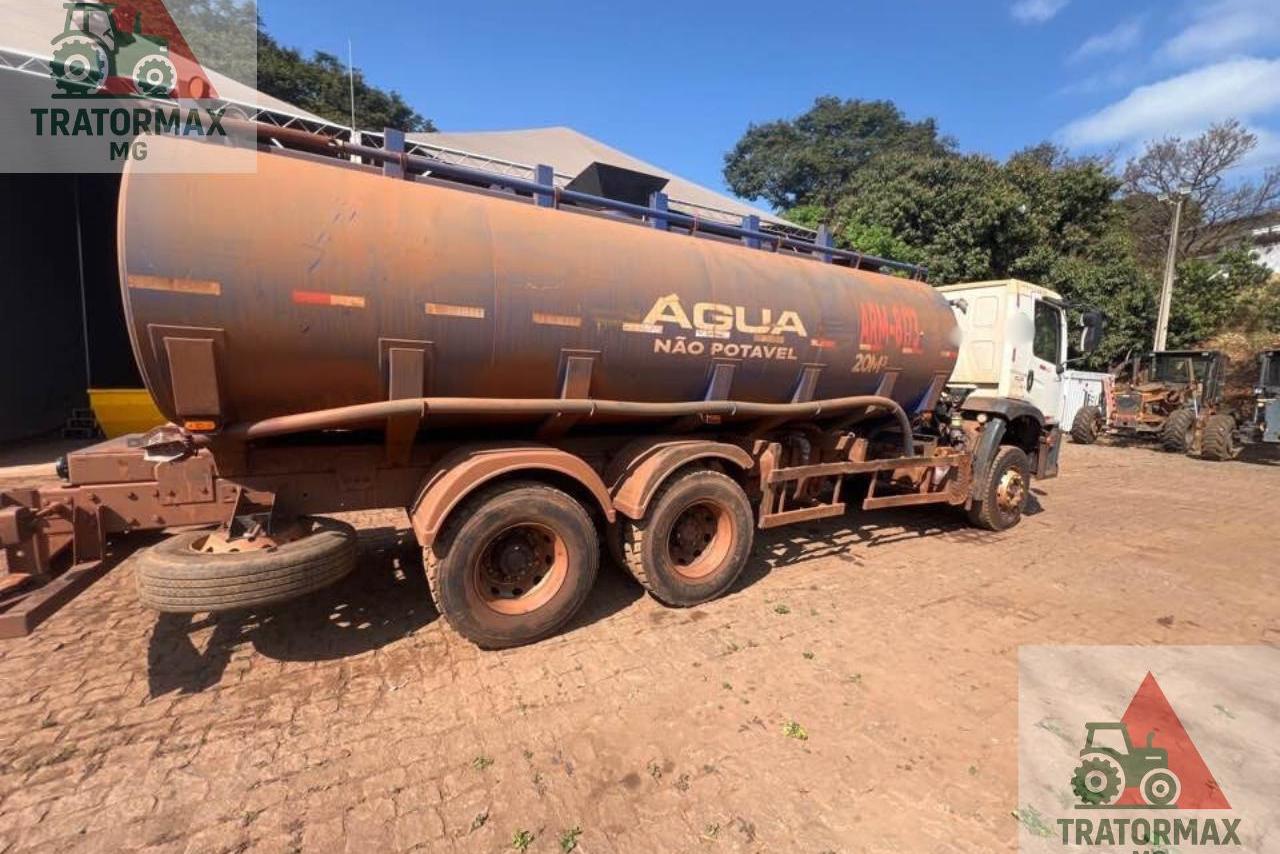 Volkswagen 31-330 E Constellation 6x4 - 20/22 2