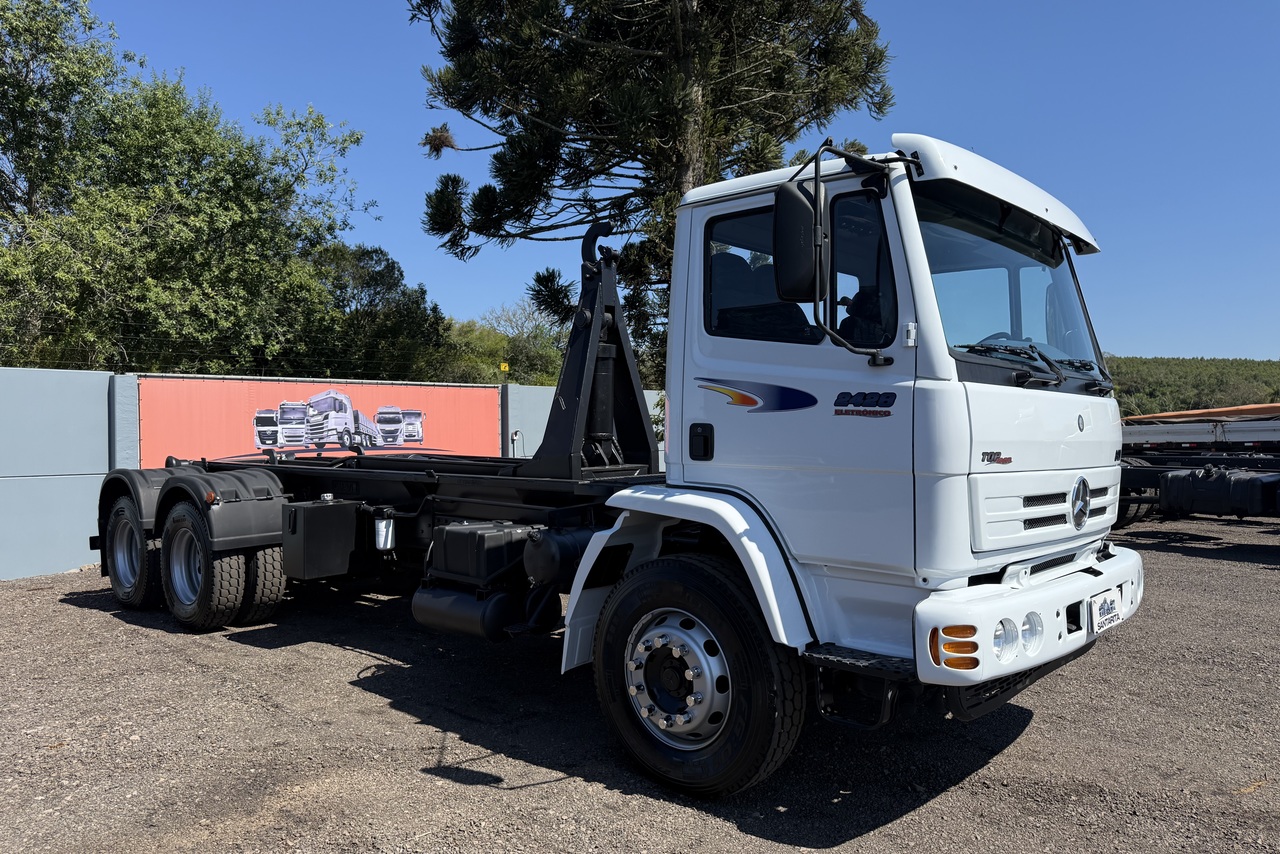Mercedes Benz Atego 2428 - 03/03 2