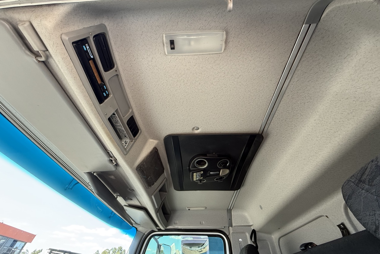 Mercedes Benz Atego 2428 - 11/11 10