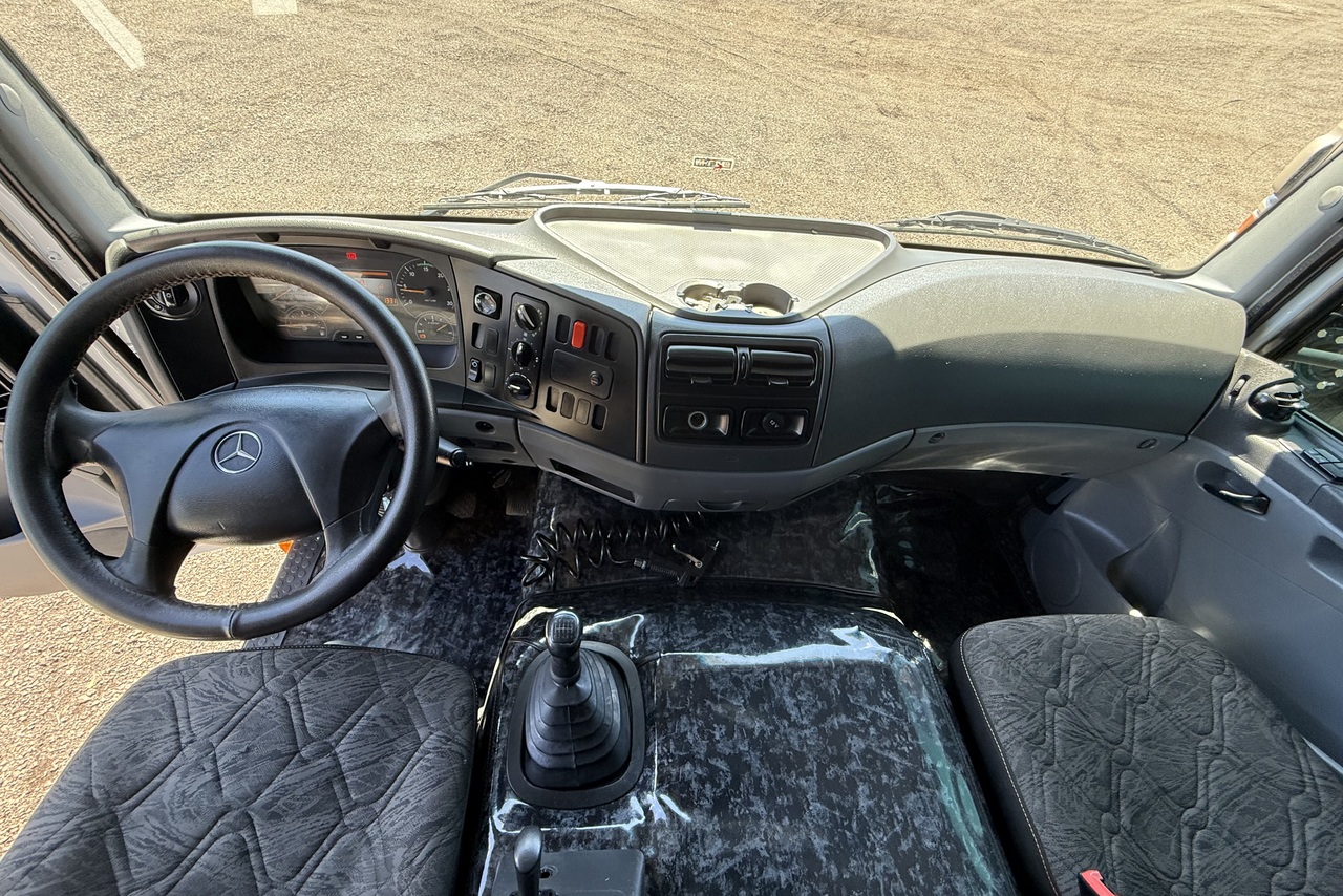 Mercedes Benz Atego 2428 - 11/11 11