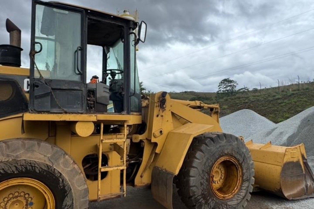 Caterpillar 938G - 01/01 6