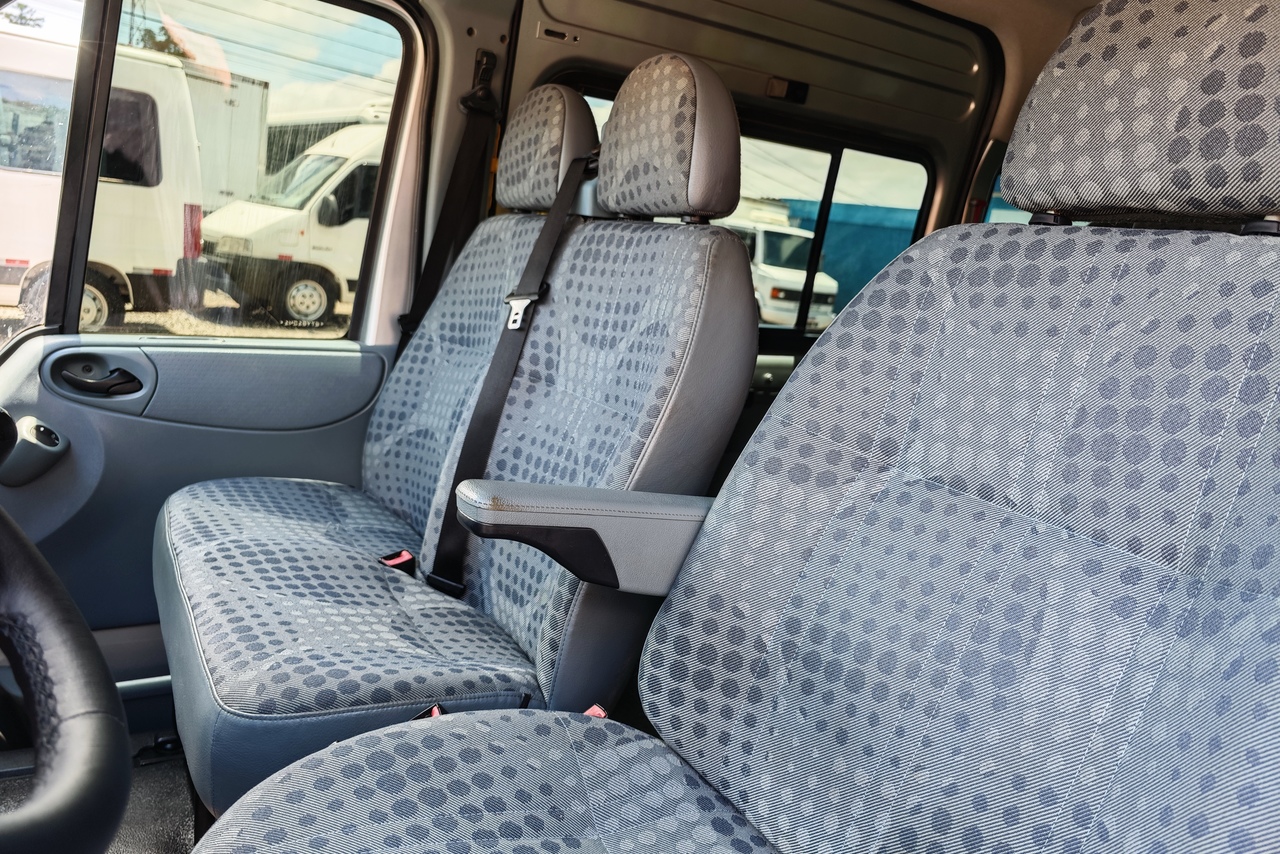 Ford Transit passageiros - 11/11 6