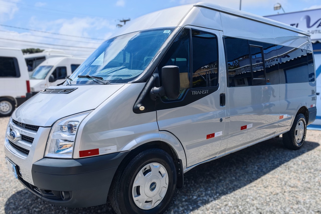 Ford Transit passageiros - 11/11 14