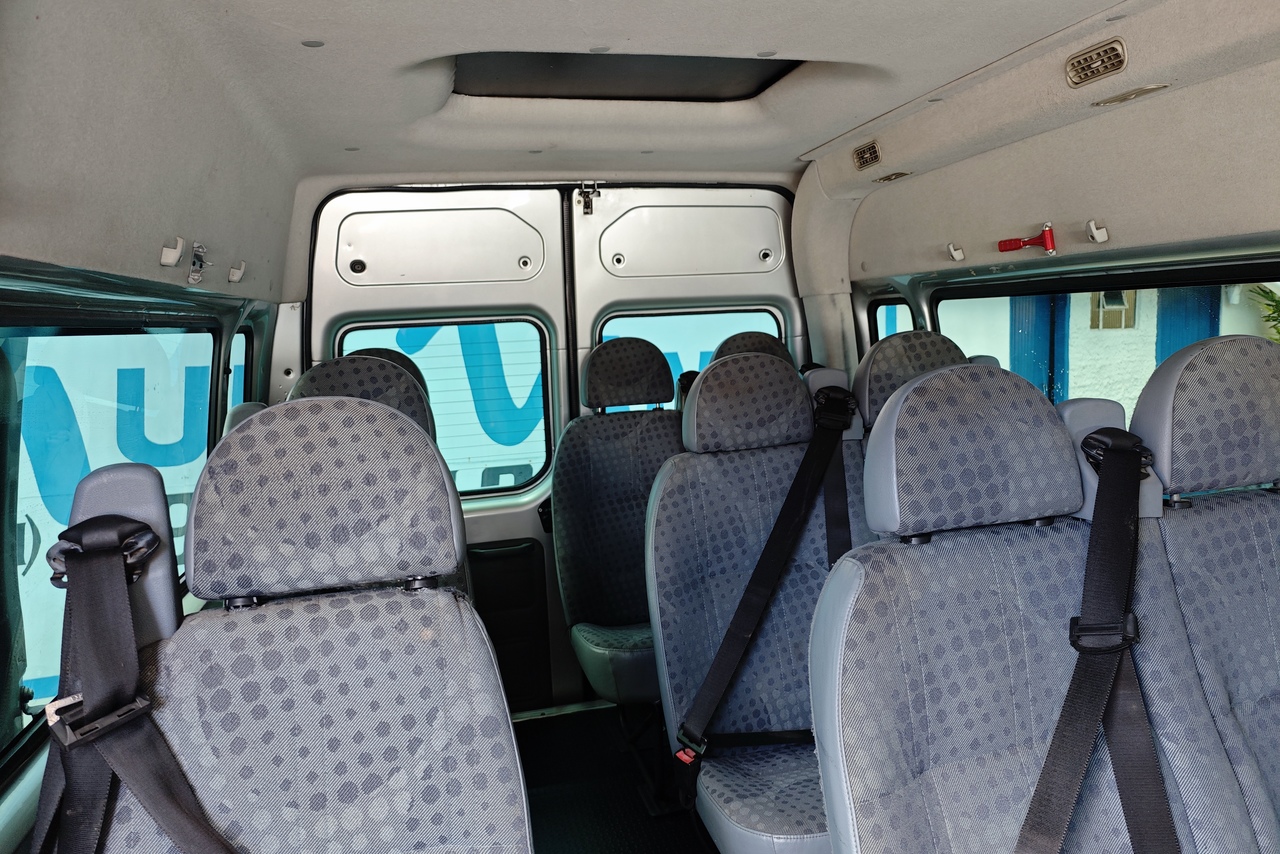 Ford Transit passageiros - 11/11 18