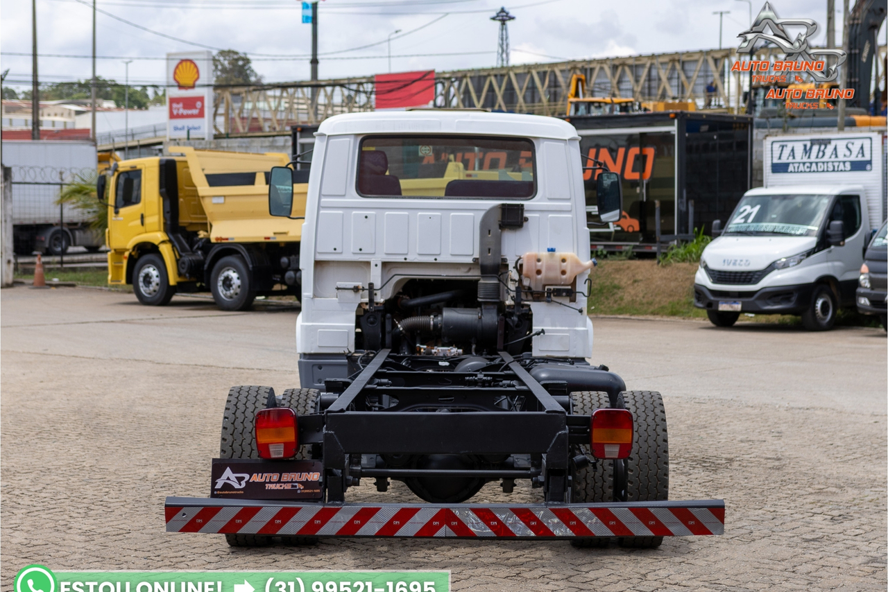 Volkswagen 8 120 - 10/11 13