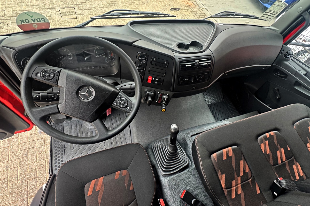 Mercedes Benz Atego 1719 - 24/25 3