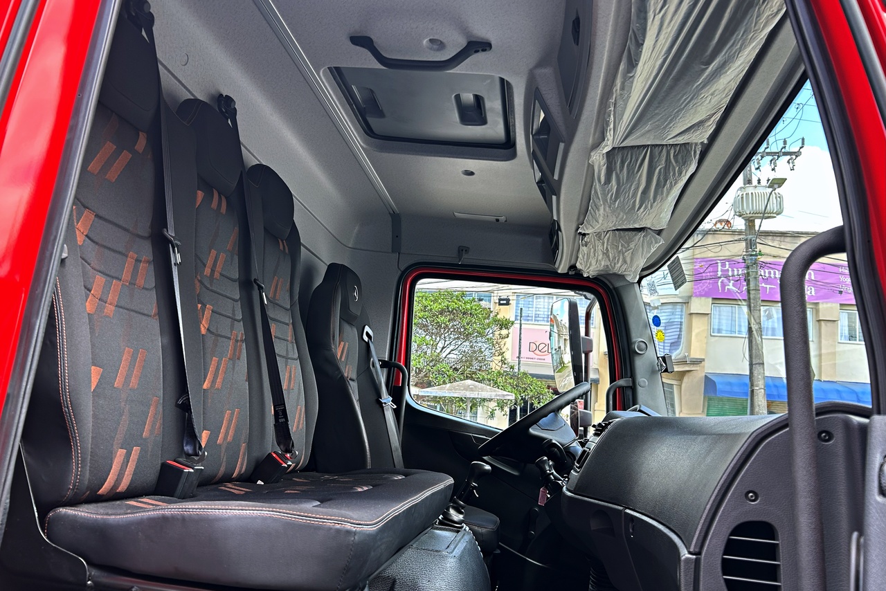 Mercedes Benz Atego 1719 - 24/25 17