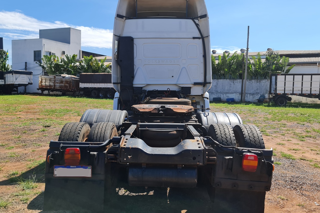 Volkswagen VW 25420 Constellation 6x2 - 18/19 4