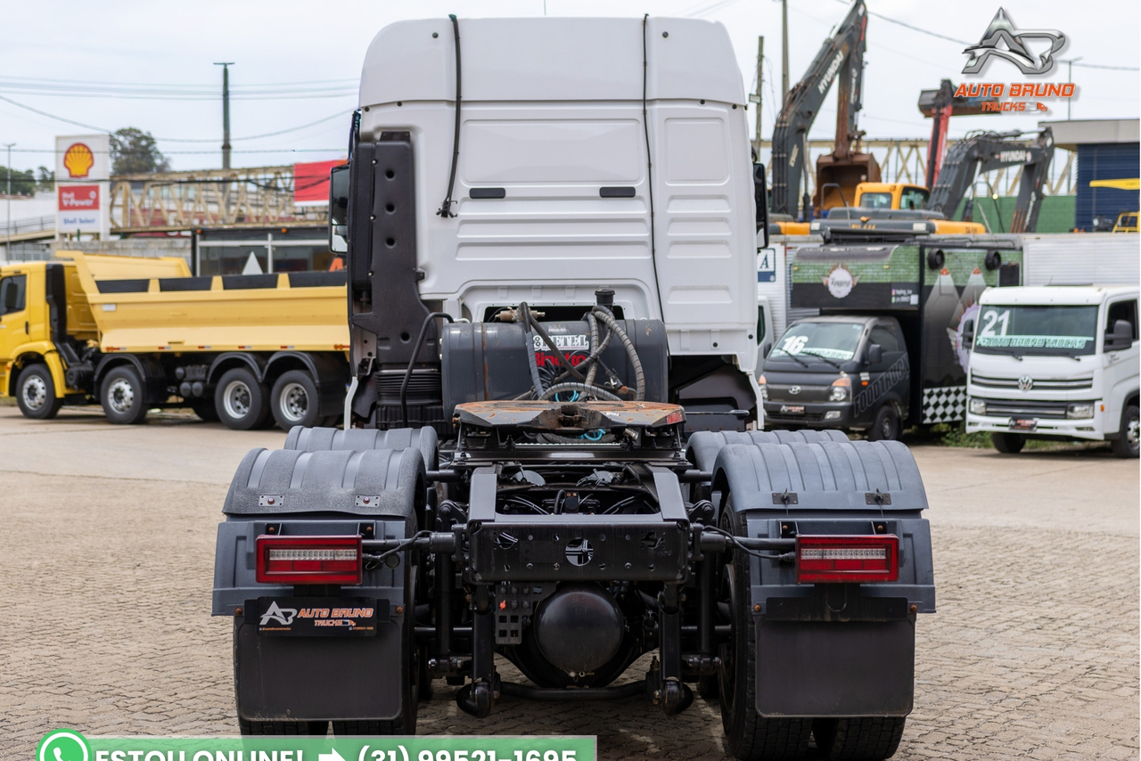 Volkswagen 29-520 6x4 Meteor - 22/23 5