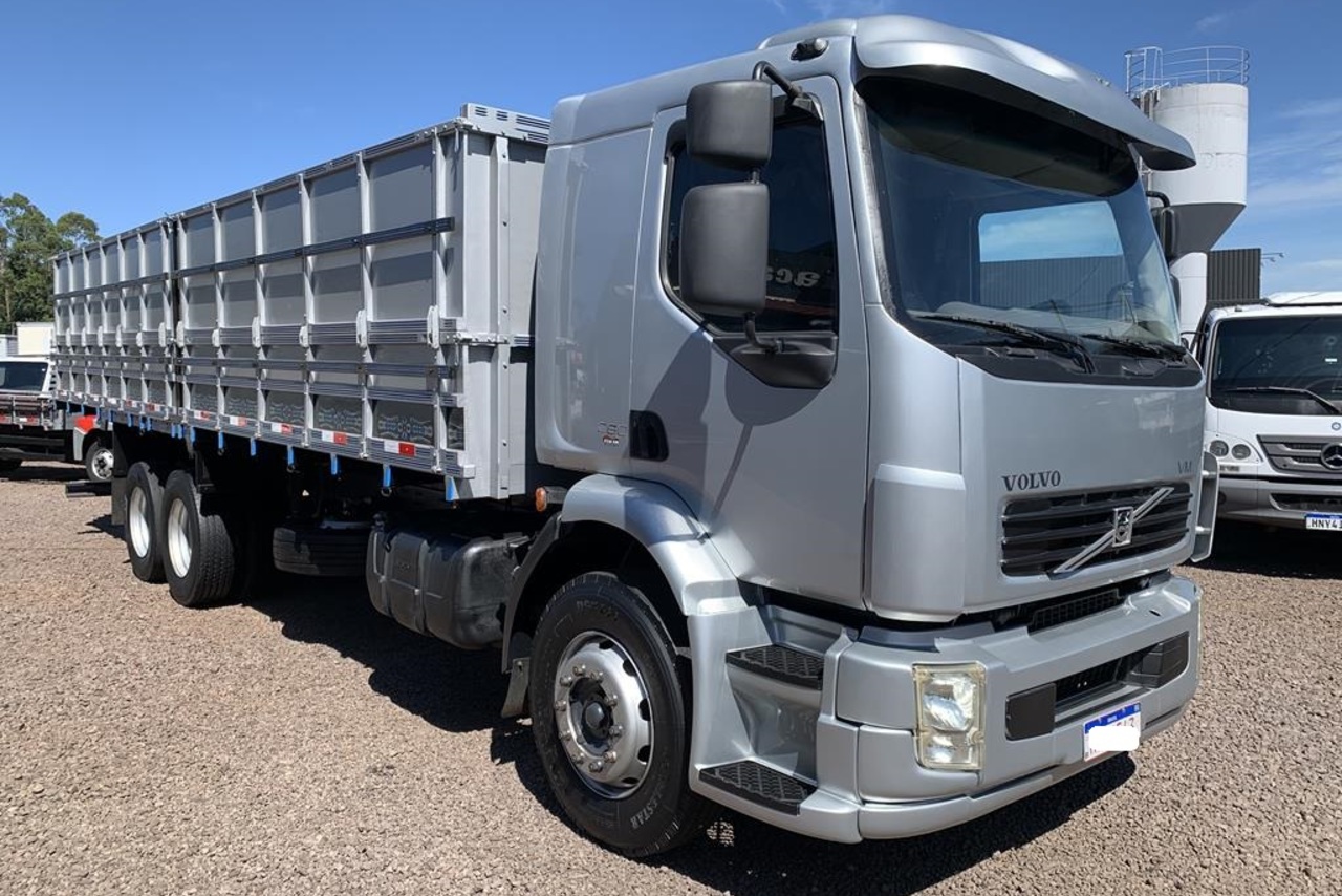 Volvo VM260 - 09/09 3
