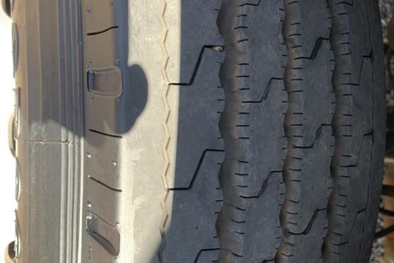 Volvo VM260 - 09/09 10