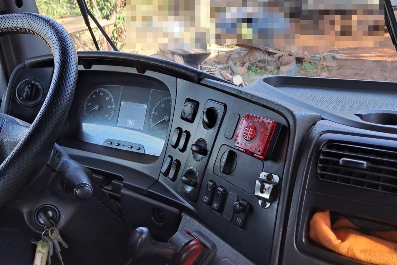Mercedes Benz MB 4144 - 20/20 6