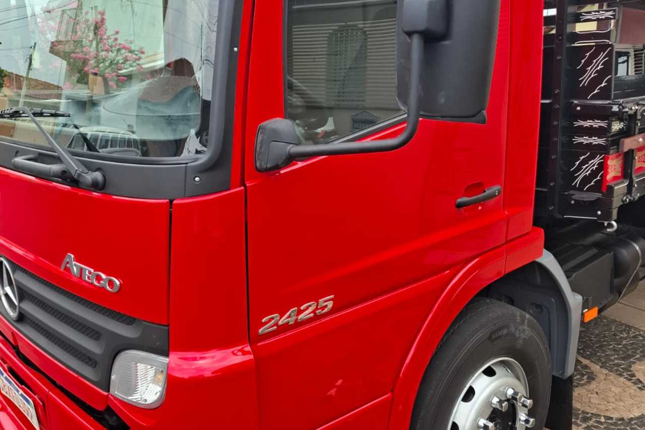 Mercedes Benz Atego 2425 - 08/08 6