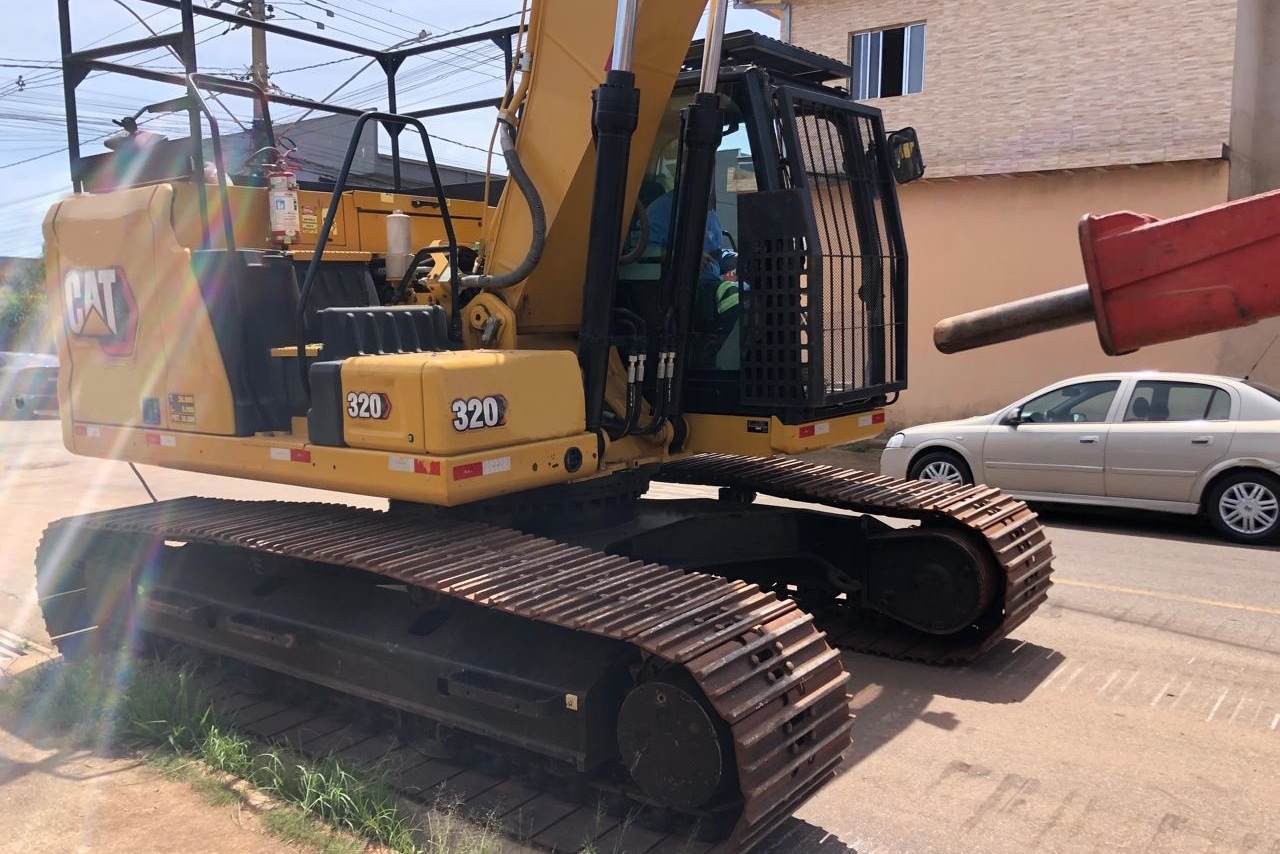 Caterpillar  320 - 22/22 4