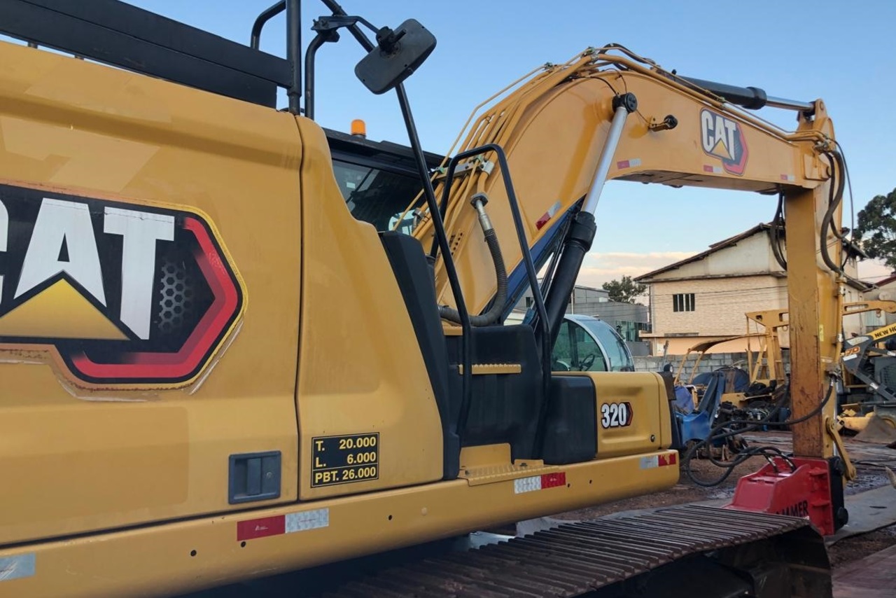 Caterpillar  320 - 22/22 6