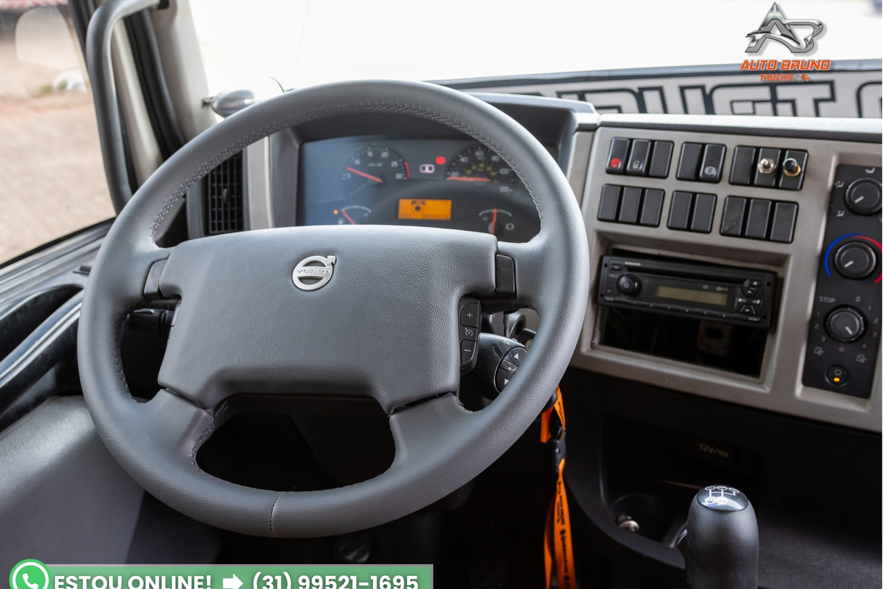 Volvo VM 330 - 13/13 9