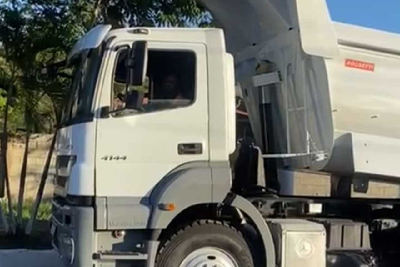 Mercedes Benz MB 4144 - 21/21 4