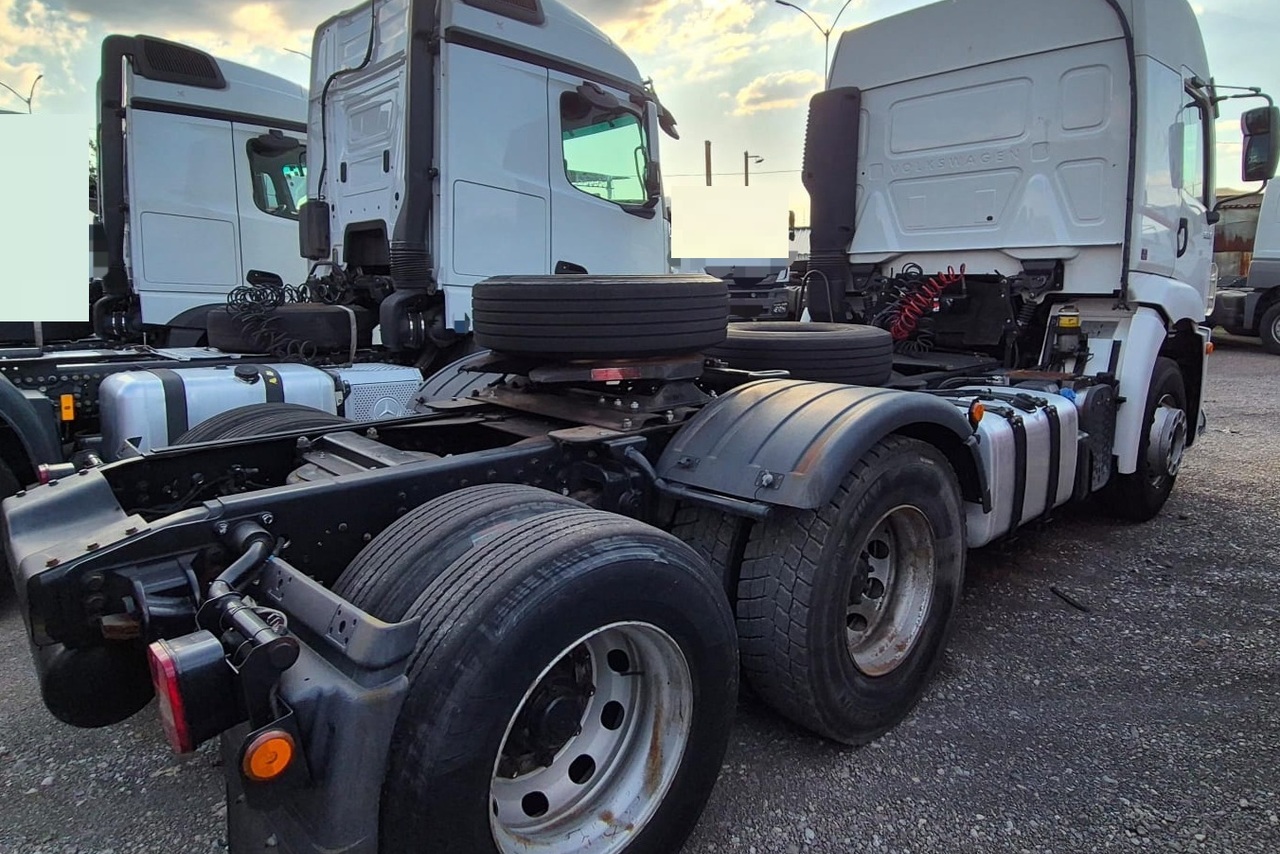 Volkswagen 25-360 6x2 Constellation - 21/22 4