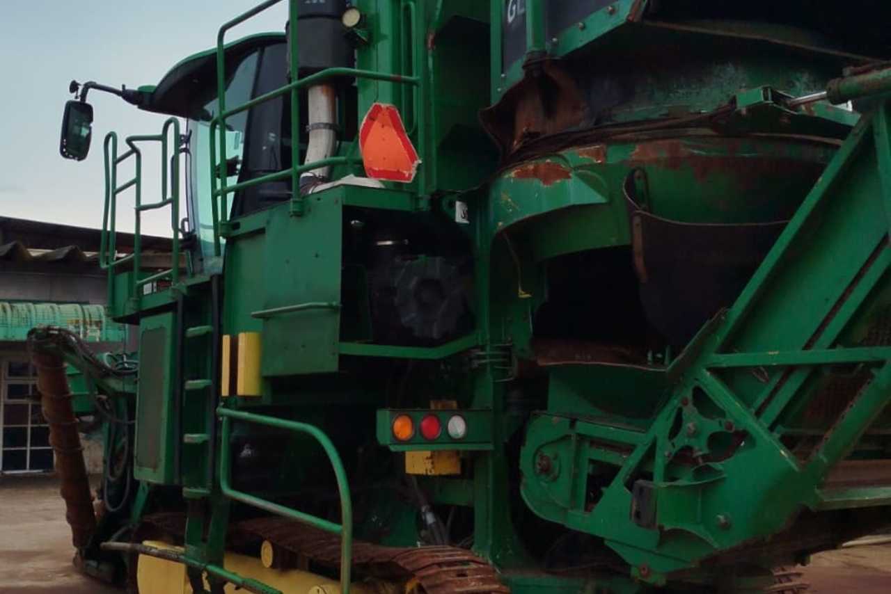 John Deere  CH570 - 18/18 3