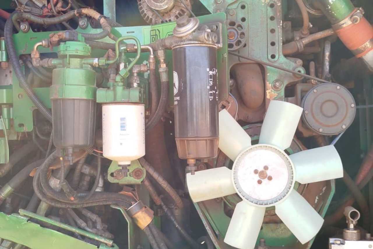 John Deere  CH570 - 18/18 14