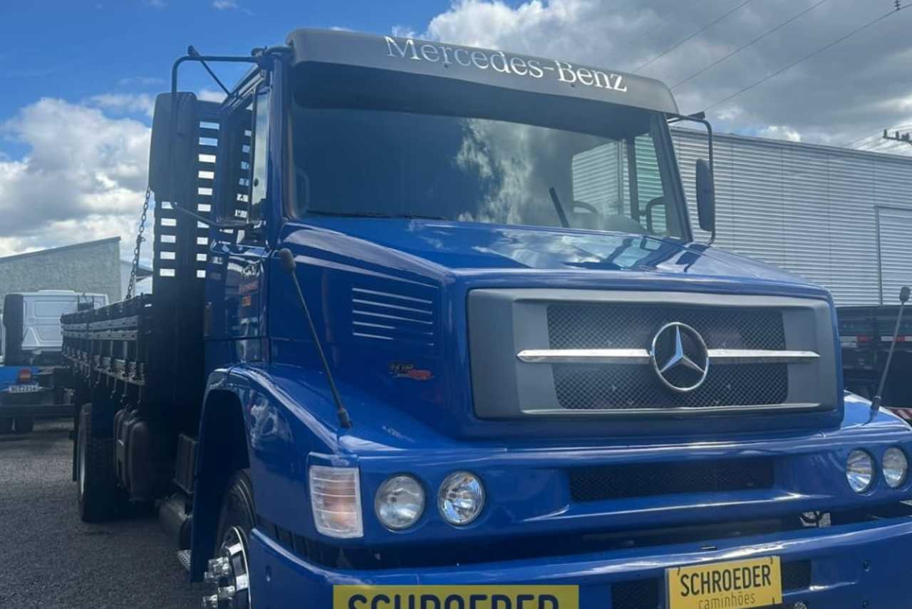Mercedes Benz Atego 1318 - 11 3