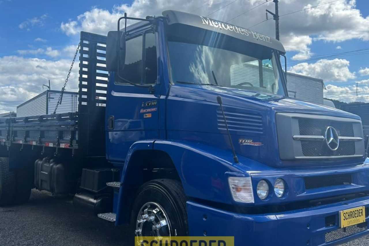 Mercedes Benz Atego 1318 - 11 10
