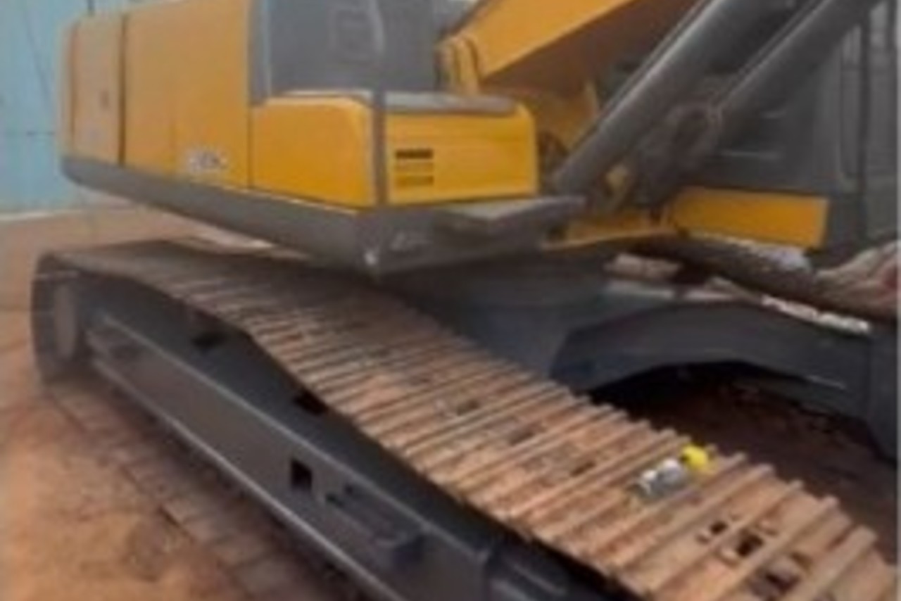 XCMG Hidráulica XE 210 - 13/13 5