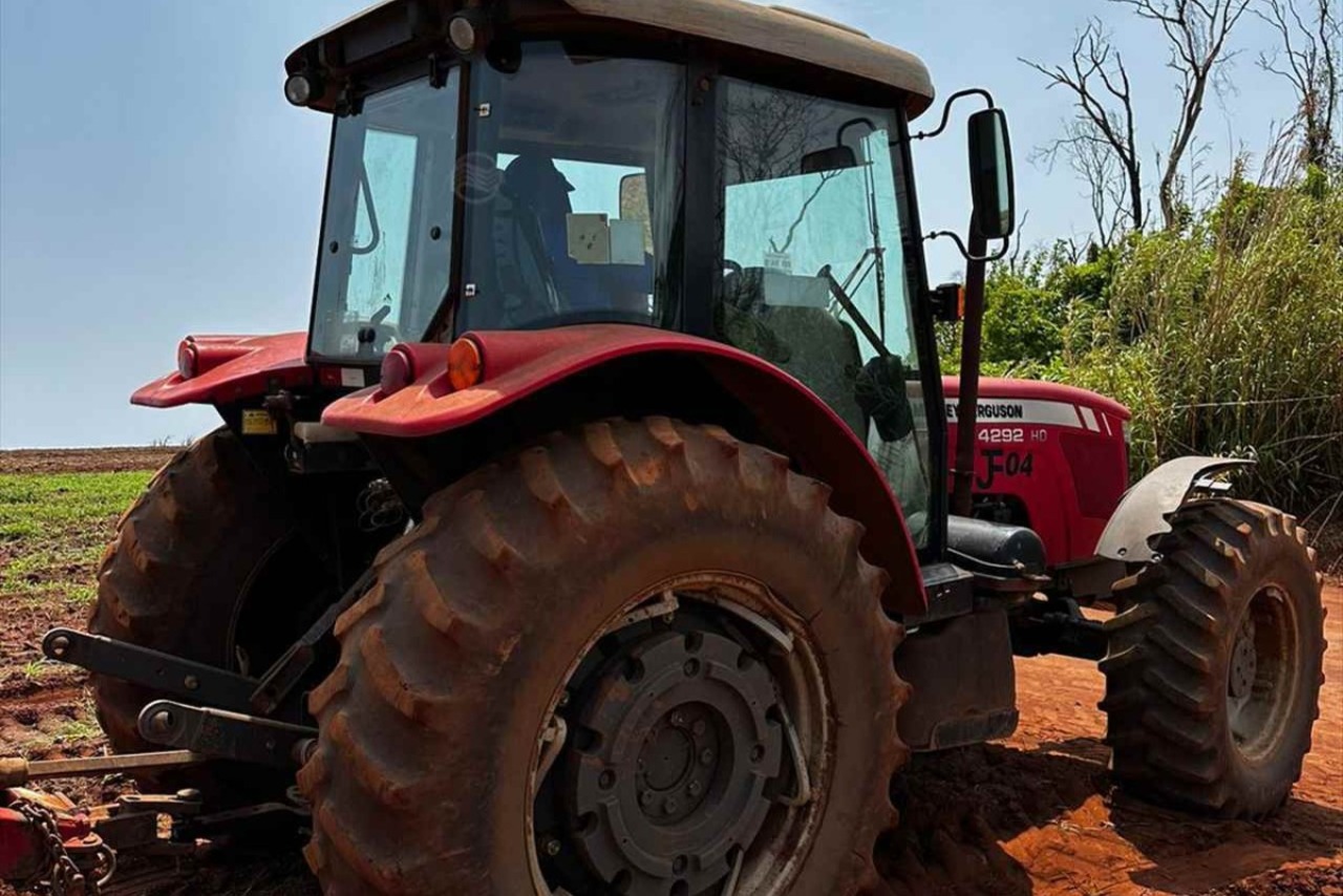 Massey Ferguson 4292 - 16/16 3