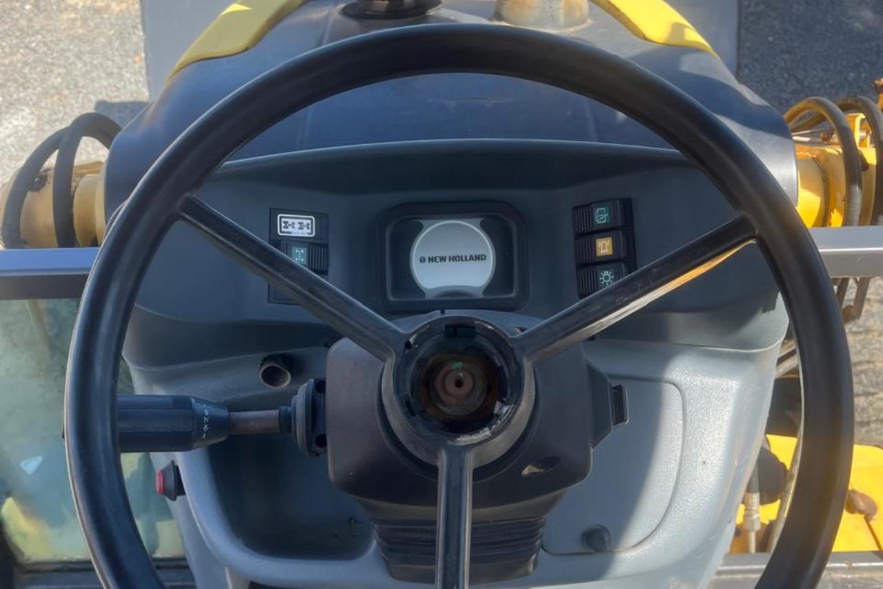New Holland B90B - 14/14 9