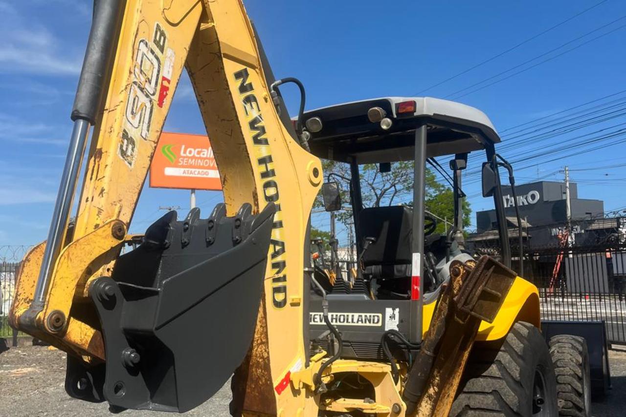 New Holland B90B - 14/14 12