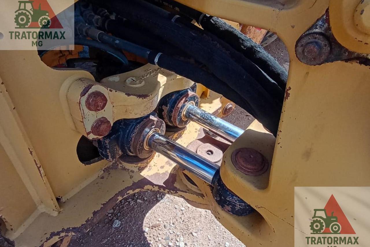 Caterpillar 416F2 - 16/16 7