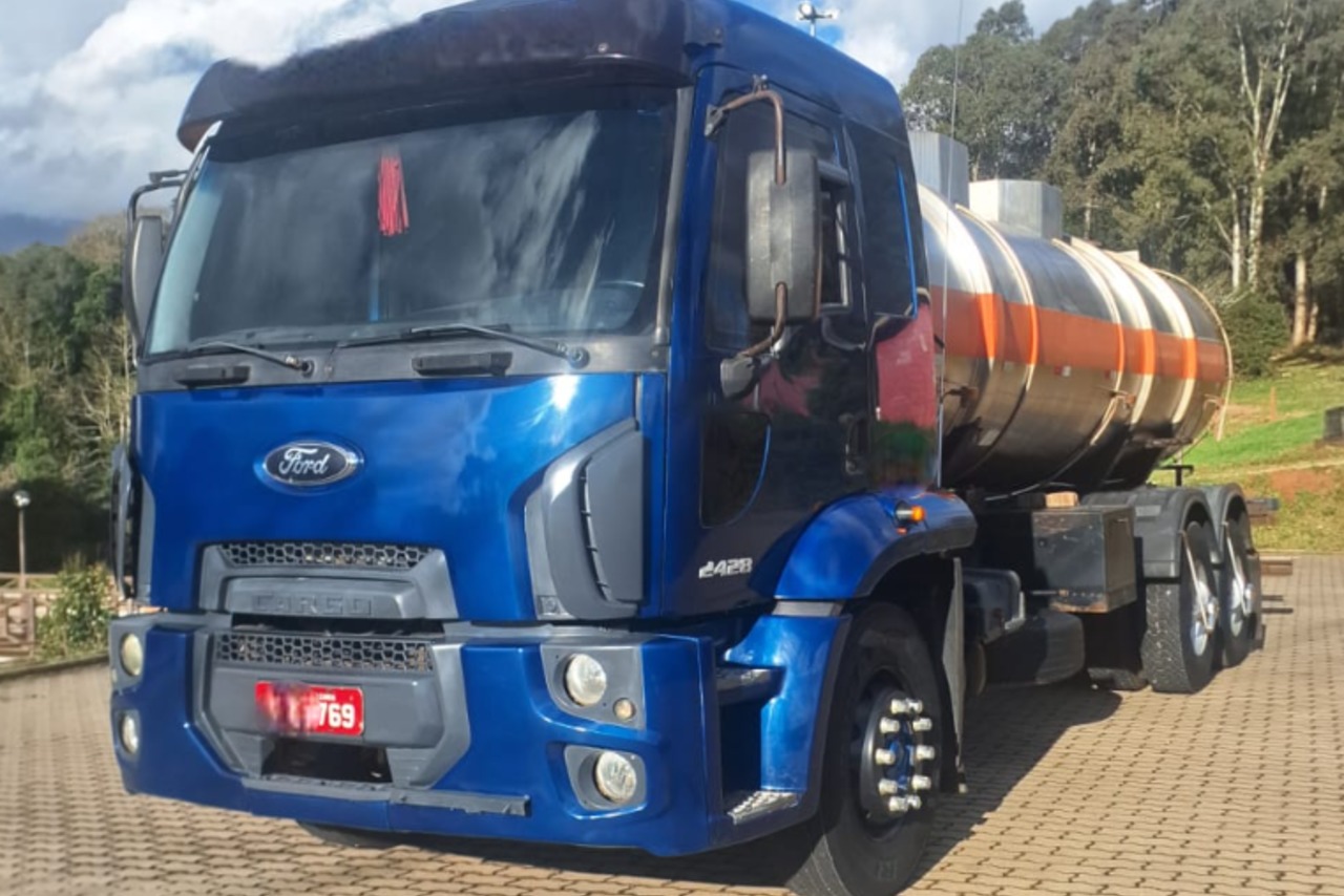 Ford Cargo2428 - 11/12 5