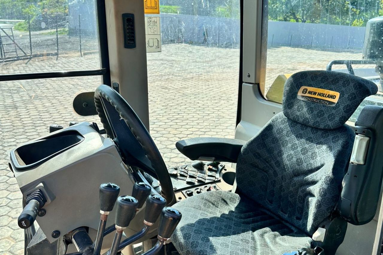 New Holland RG 170B - 23/23 3